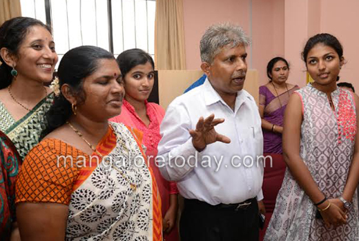 Rashmitha of Sharada Vidyalaya is II  PUC (Commerce) topper 1